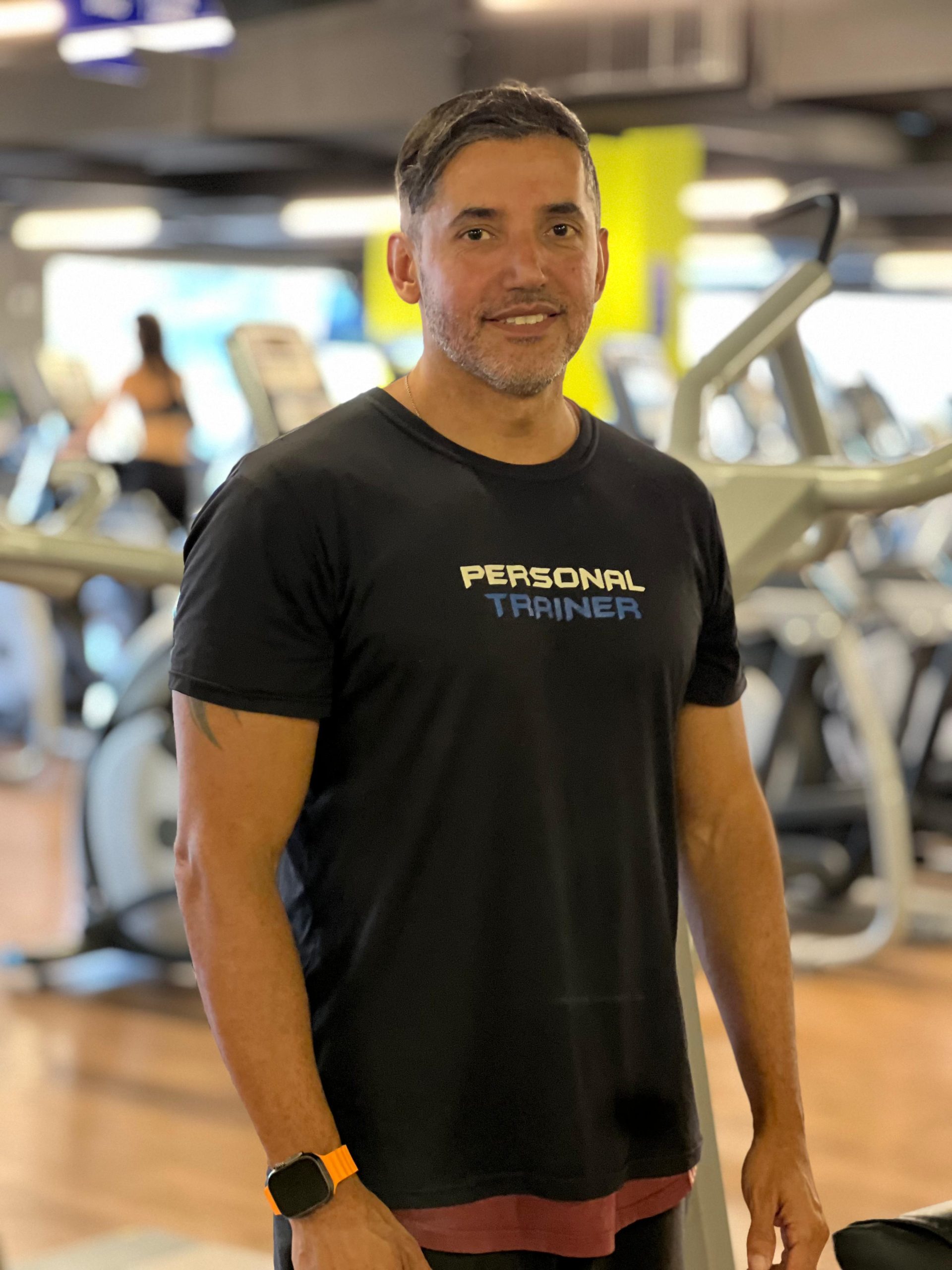 Mike Chen - Professional fitness trainer